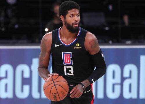 米兰主教练阿莱格里接受采访时表示：我期待冬季窗口的到来，我们会做合适的补强